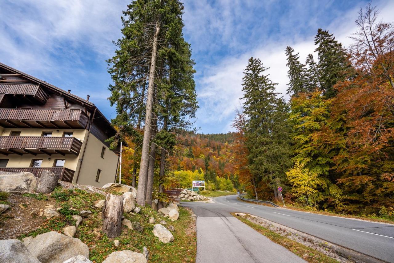 Apartment Anna Chopok, 1 110 M, Highest In Central Europe, On A Hiking Trail To Dumbier Demanovska Dolina Εξωτερικό φωτογραφία